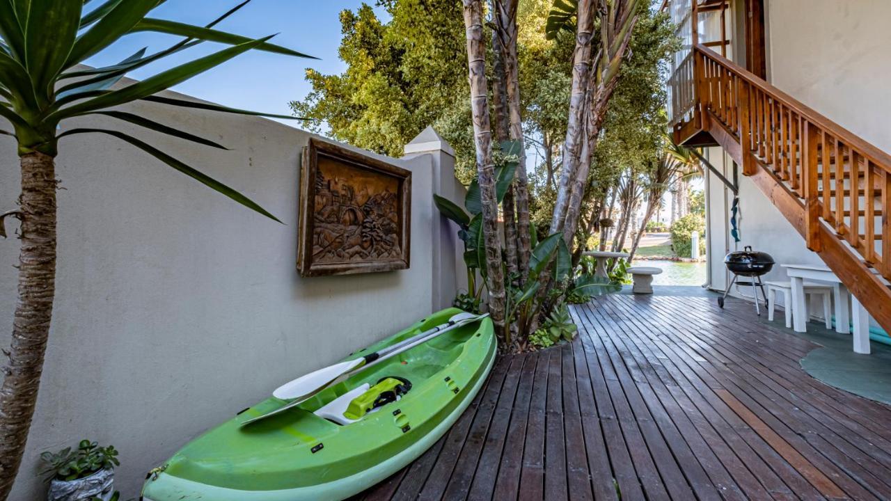 The Ark Guesthouse At Marina Martinique Jeffreys Bay Exterior photo