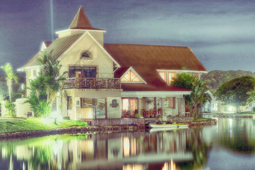 The Ark Guesthouse At Marina Martinique Jeffreys Bay Room photo